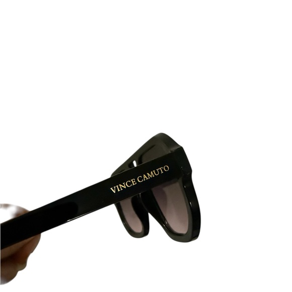 Vince Camuto Black Sunglasses with Gradient Lenses main image 6